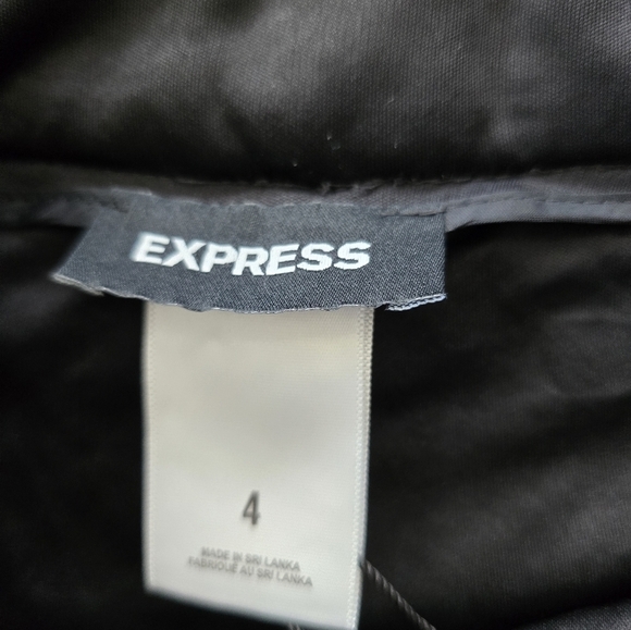 $80 EXPRESS Shorts Women Sz 4 Black High Rise Sequin Black Evening Bermuda - Picture 9 of 15